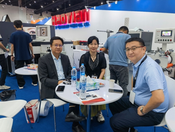 图片5_副本.jpg 图片5_副本.jpg